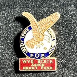 Fraternal Order of Eagles, FOE -Wyoming State Aerie, Heart fund pin